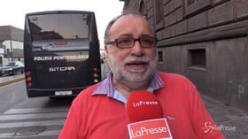 Rivolta nel carcere di Poggioreale, il garante dei detenuti: “Chiedo ufficialmente commissariamento”