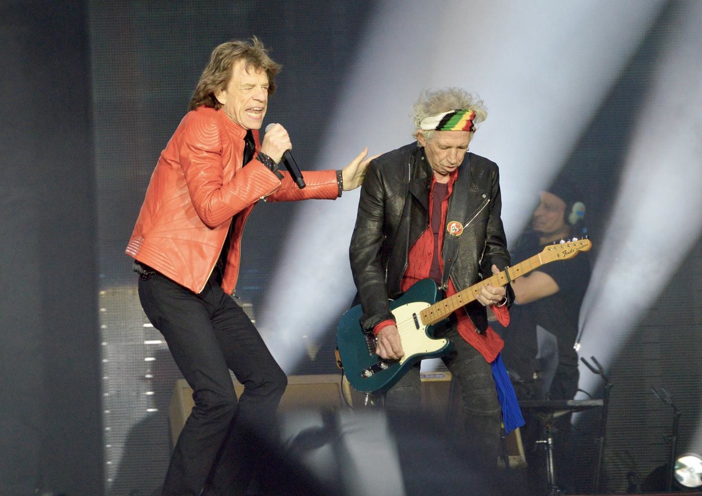 I Rolling Stones tornano sul palco dopo l’operazione a Jagger: al via il tour