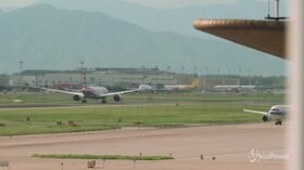 Tensioni Usa-Iran, sospesi i voli sui cieli di Teheran