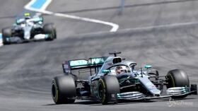 F1, Hamilton trionfa anche in Francia