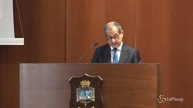 Tria: “Impegno Gdf su evasione è aiuto concreto a finanza pubblica”