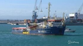 Sea-Watch 3, rischia l’arresto la comandante della nave