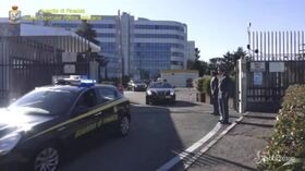 La Spezia: truffa milionaria, arrestato sedicente broker