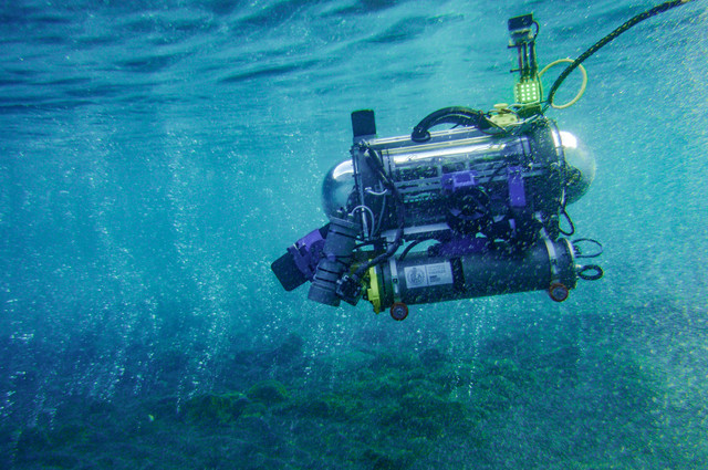 Robot ‘FeelHippo’ a caccia di bolle per trovare anidride carbonica in mare