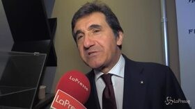 Parata di vip per i sette anni di ‘F’. La festa al ristorante dello chef La Mantia