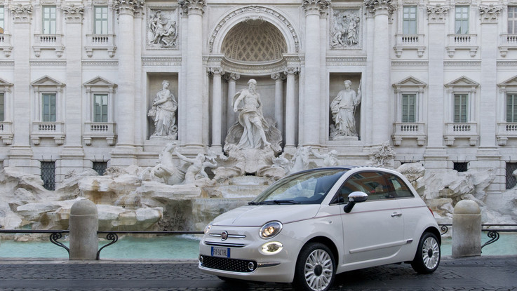 Fiat 500 festeggia il compleanno: ecco la serie speciale 'Dolcevita'