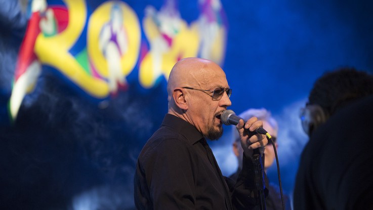 Enrico Ruggeri continua il tour estivo: sul palco con l'album di inediti 'Alma'
