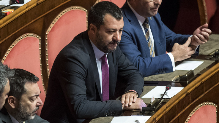 Busta con proiettile a Salvini. Il ministro: "Ho ancora più forza"