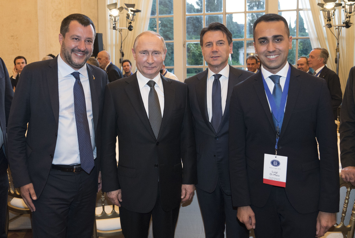 Finanziamenti russi alla Lega, la procura di Milano apre un’indagine
