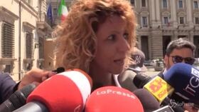 Autonomia, Lezzi: “La Lega vuole tornare indietro di cinquant’anni”