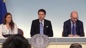 Autonomie, Conte: “Abbiamo fatto molto lavoro, sarà una riforma che rispetterà la Costituzione”