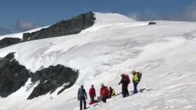 Aosta, morto alpinista caduto in un crepaccio del Breithorn