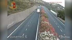 Tir in contromano sulla A10, il conducente era ubriaco