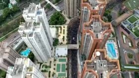 Nuove proteste a Hong Kong: le riprese aeree del corteo