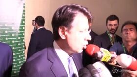 Manovra, Conte: “Raccolgo idea di Di Maio su incontro con parti sociali”