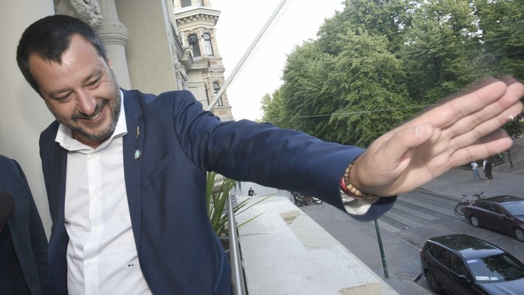 Salvini ai partner europei: "No a porto più vicino". Scontro con Francia e Germania