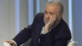 De Crescenzo, oggi la camera ardente in Campidoglio