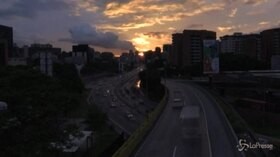Blackout a Caracas, il timelapse del tramonto