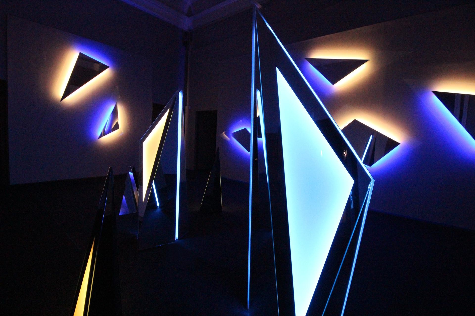 Estate e arte al Palazzo Reale di Milano con ‘Nanda Vigo. Light project’