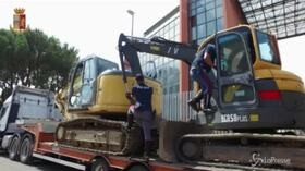 Roma, polizia recupera tre veicoli industriali rubati in Lombardia
