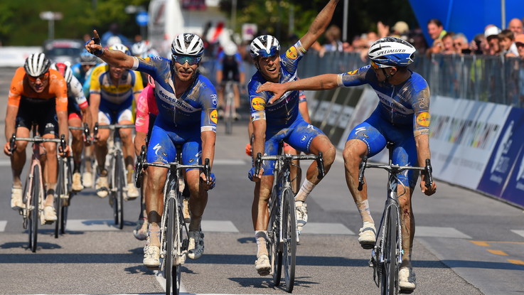 Ciclismo, Adriatica Ionica Race: Hodeg si prende tappa e maglia a Grado