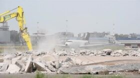 Milano, trivelle e camion al lavoro sulla pista: inizia il restyling dell’aeroporto di Linate