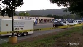 Sparatoria in California, almeno quattro morti e diversi feriti