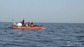 Migranti, nave Alan Kurdi: “Non li riporteremo in Libia”