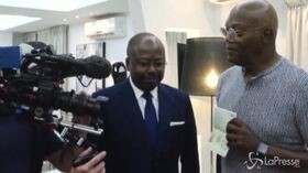 Samuel L. Jackson riceve il passaporto del Gabon