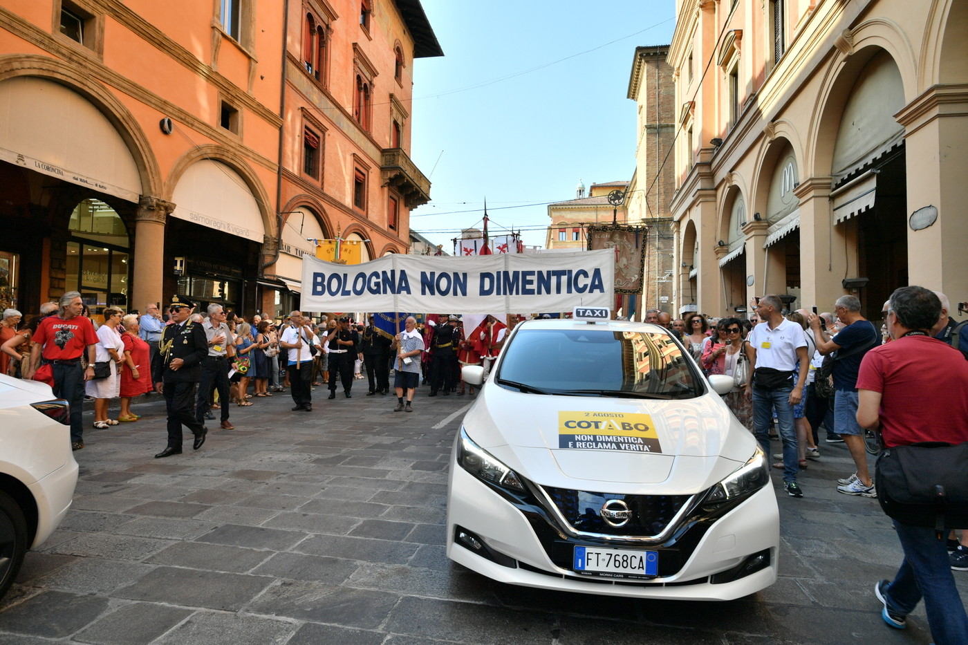 Strage di Bologna, Mattarella: “Eliminare le zone d’ombra sugli ideatori”