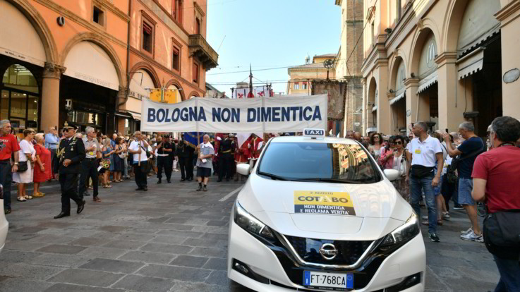 Strage di Bologna, Mattarella: "Eliminare le zone d'ombra sugli ideatori"