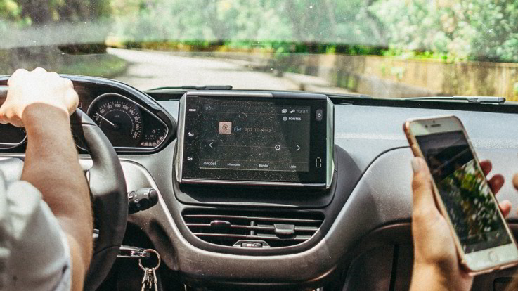 Auto, Consumer Watchdog: "Vetture connesse a rischio cyber attacco"
