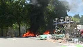 Lacrimogeni contro i manifestanti in protesta a Nantes
