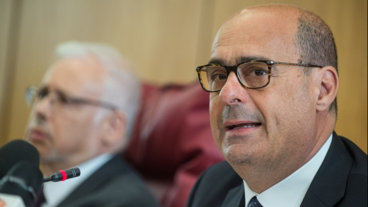 Dl Sicurezza, Zingaretti: "Salvini faccia ministro e non giullare"
