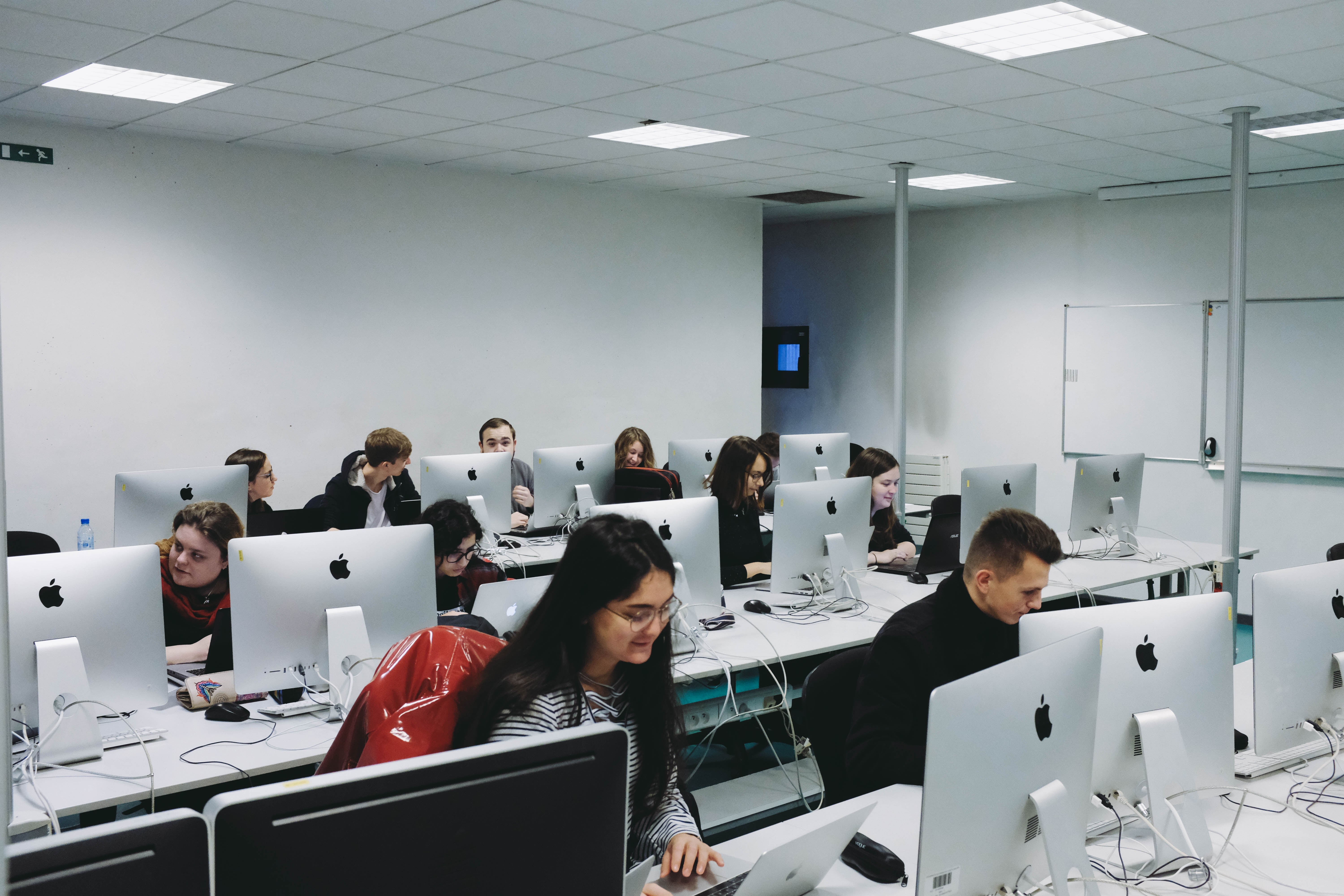 Anche la vacanza è stressante: i millennials soffrono l’ansia da piano ferie
