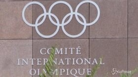 Olimpiadi, il Cio avverte l’Italia: “Coni a rischio sospensione”