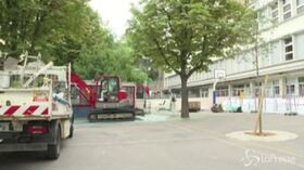 Incendio di Notre-Dame, in corso le operazioni di bonifica delle scuole