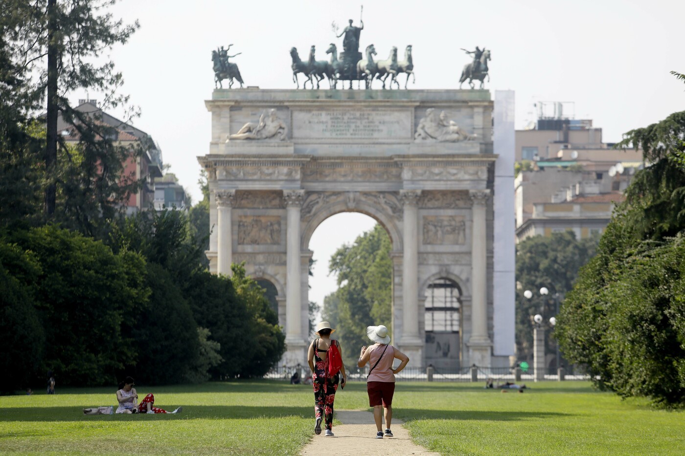 Sole e caldo nella norma a Ferragosto: il meteo del 14 e 15 agosto