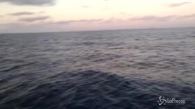 Open Arms, diciassettesimo giorno in mare per i 107 migranti a bordo