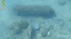 Trovata bomba inesplosa inabissata nelle acque di Barcellona