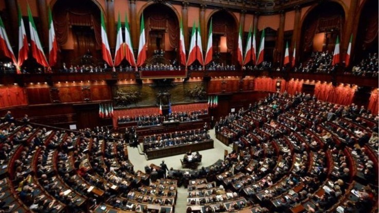 Crisi, i numeri giallo-rossi portano a sinistra: appoggi da LeU e dal Misto