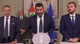 Salvini: “Pd-M5s? Collante le poltrone e l’odio per la Lega”