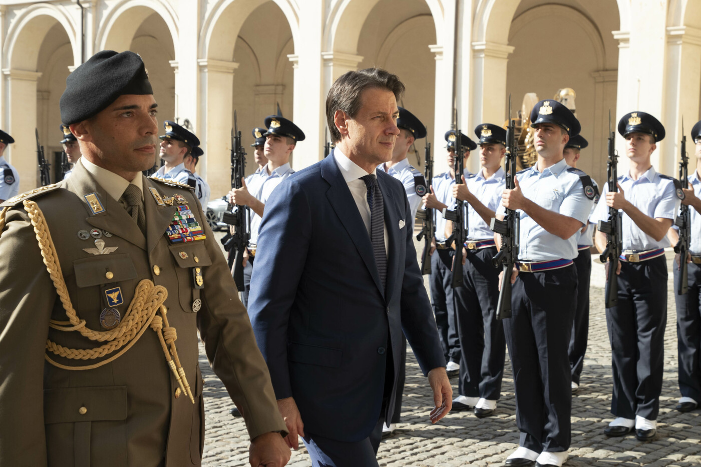 Conte è il premier incaricato ma resta incognita sulla squadra e sul voto online dei 5S