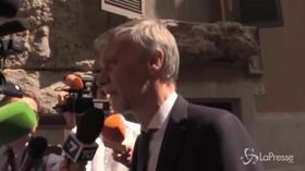 Migranti, Delrio: “Vogliamo una legge che regoli l’accoglienza regolare”