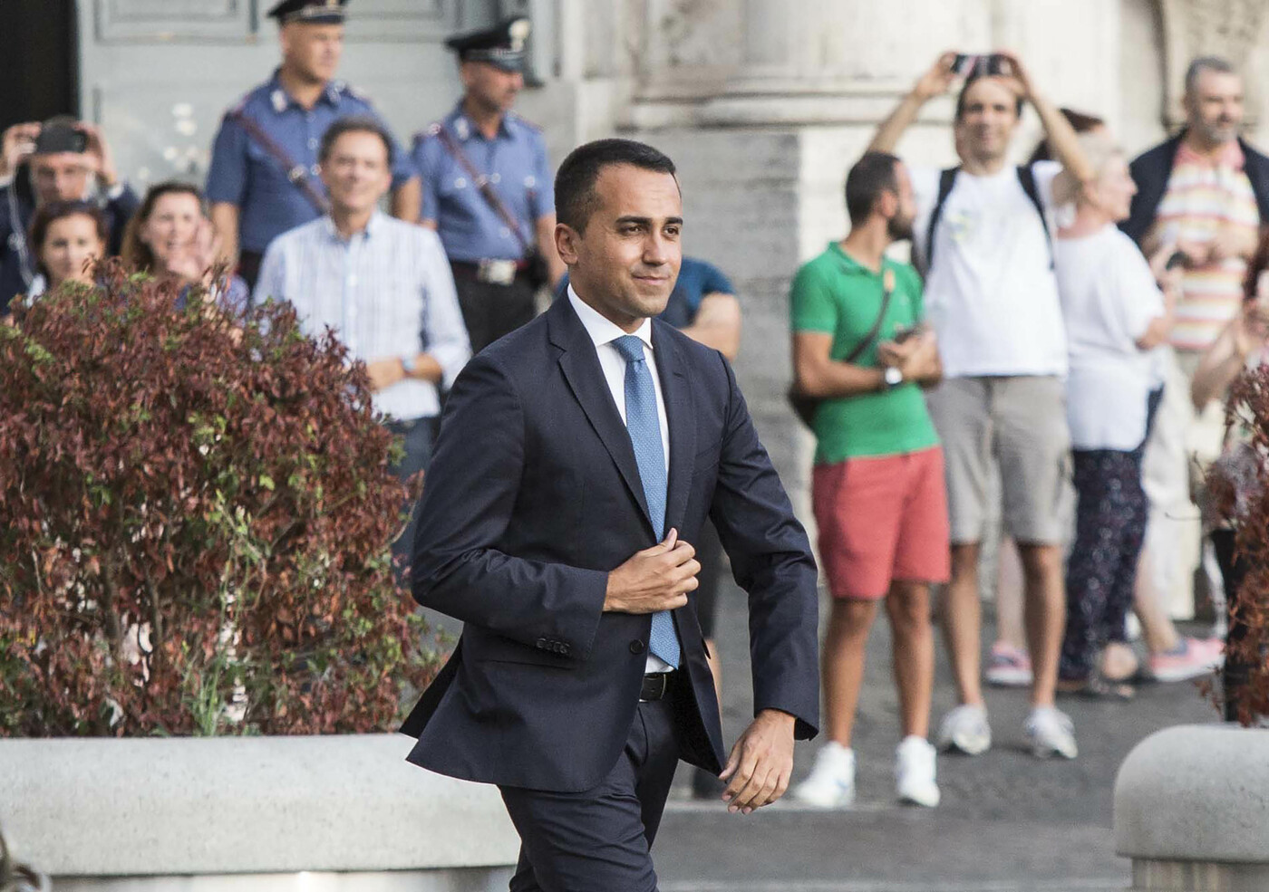 Governo, nuovo scontro su Di Maio. Pd: “Basta ultimatum”