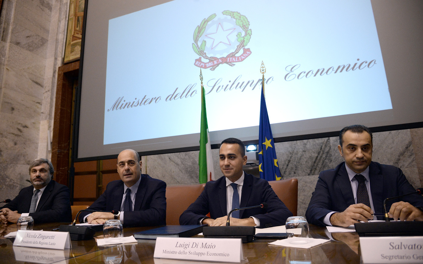 Governo, M5S riflette con ‘ottimismo’, ma sarà decisivo incontro Di Maio-Zingaretti
