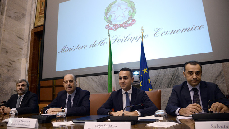 Governo, M5S riflette con 'ottimismo', ma sarà decisivo incontro Di Maio-Zingaretti