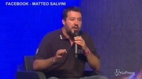 Salvini contro Conte: “Va a braccetto con la Merkel”