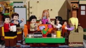 Friends e il mitico bar Central Perk, la Lego festeggia così i 25 anni del telefilm