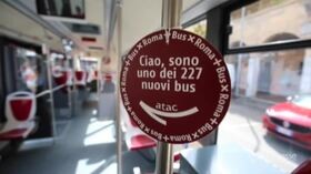 Nuovi autobus Atac a Primavalle, Raggi: “Abbiamo lottato perché azienda restasse ai romani”